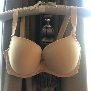Freya bra 32 F nude beige